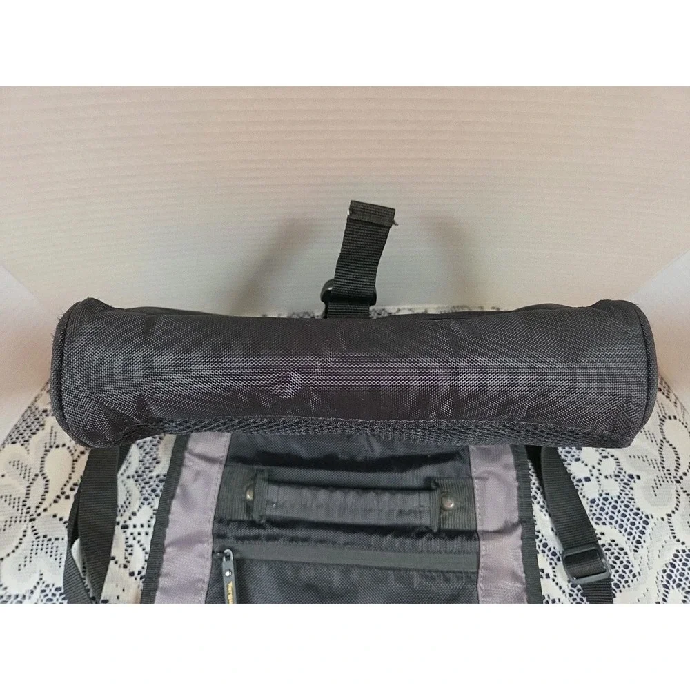 Targus City Gear Bag Laptop Notebook Messenger Computer Travel Adjustable Strap